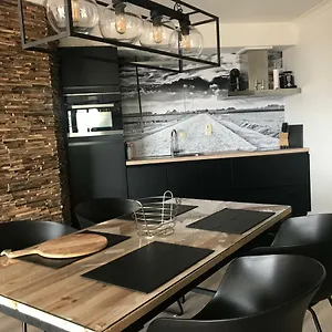 Residentie Hydro Palace, Zeedijk 250! Appartement